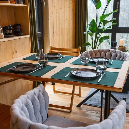 Taunus Tinyhouse Nyaraló *